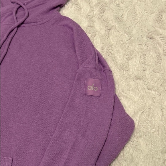 ALO hoodie - Picture 3 of 3